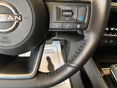 Used 2023 Nissan Rogue SL w/ SL Premium Package AWD/4WD image 12