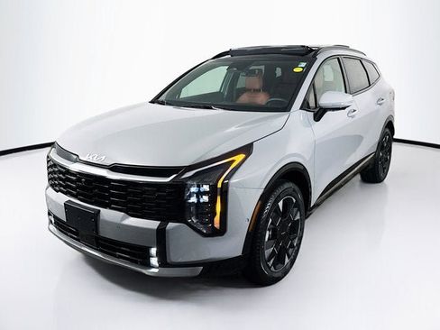 New 2026 Kia Sportage SX AWD/4WD image 1