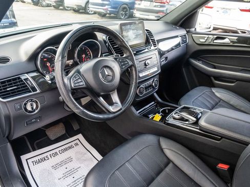 Used 2018 Mercedes-Benz GLE 350 w/ Premium 1 Package image 16
