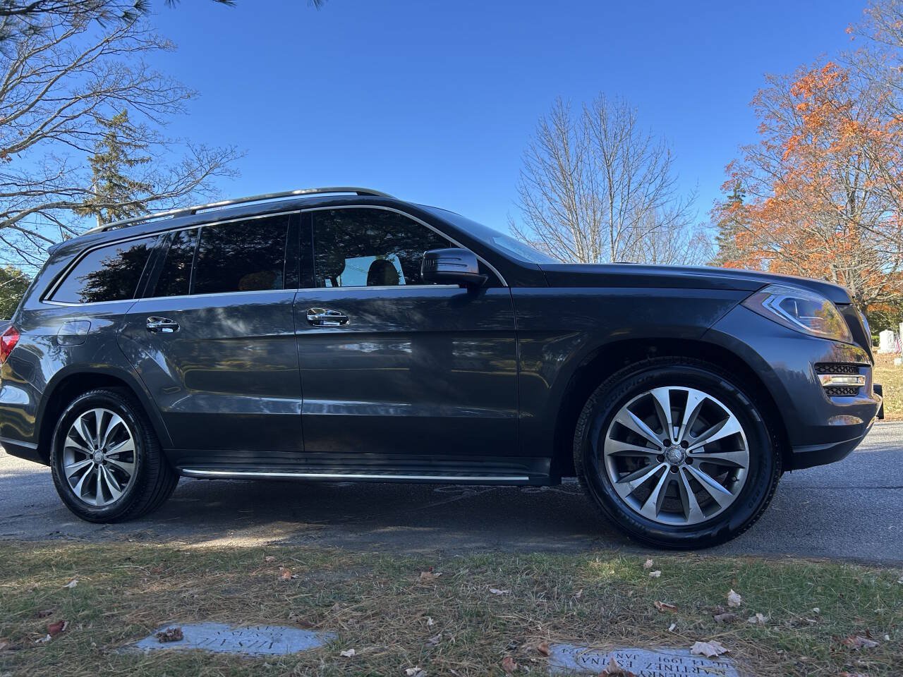 Used 2016 Mercedes-Benz GL 450 4MATIC image 2