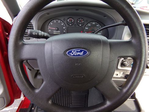 Used 2005 Ford Ranger XLT image 46