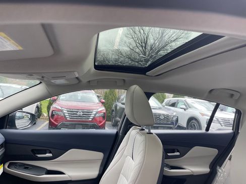 New 2026 Nissan Sentra SL w/ Floor Mat Package FWD image 18