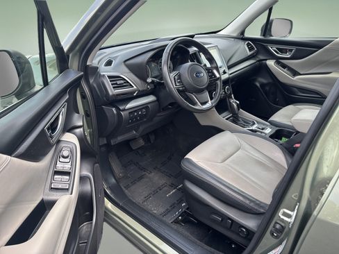 Used 2020 Subaru Forester Limited AWD/4WD image 9