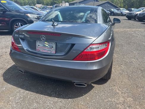 Used 2016 Mercedes-Benz SLK 300 image 15