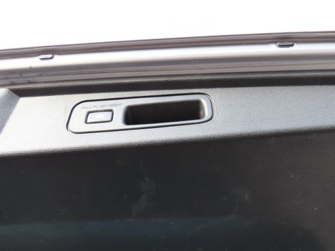 Used 2018 Honda Odyssey Elite image 19