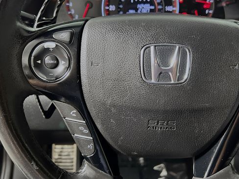 Used 2016 Honda Accord Sport image 19