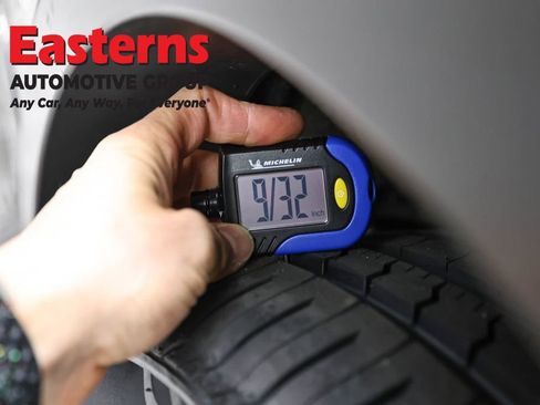 Used 2022 Mitsubishi Outlander SEL image 27