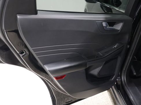 Used 2023 Ford Escape Platinum image 18