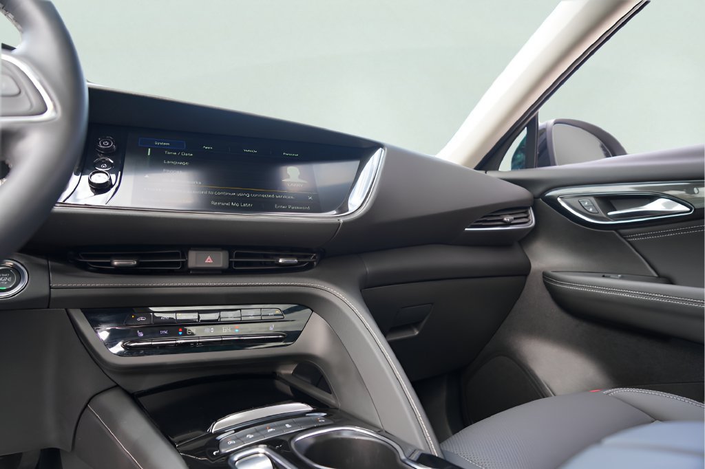 Used 2023 Buick Envision Essence w/ Sport Touring Package AWD/4WD image 16