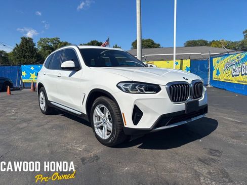 Used 2023 BMW X3 xDrive30i AWD/4WD image 1