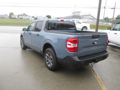 New 2025 Ford Maverick XLT image 6