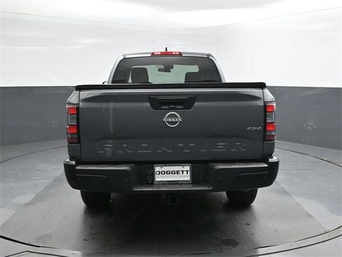 Used 2023 Nissan Frontier S image 8