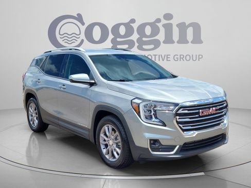 Used 2023 GMC Terrain SLT FWD image 7