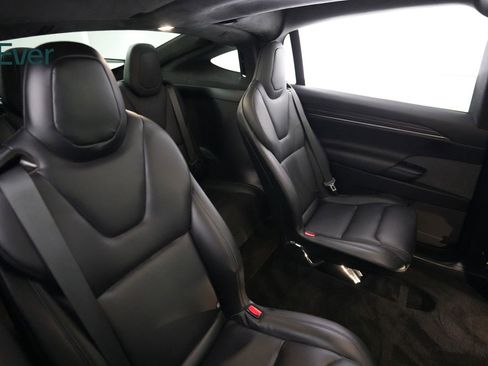 Used 2023 Tesla Model X AWD/4WD image 5