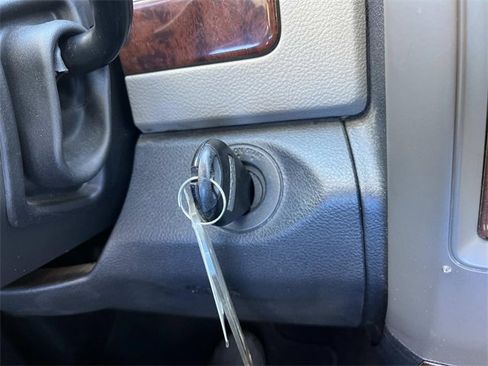 Used 2012 RAM 1500 Express image 30