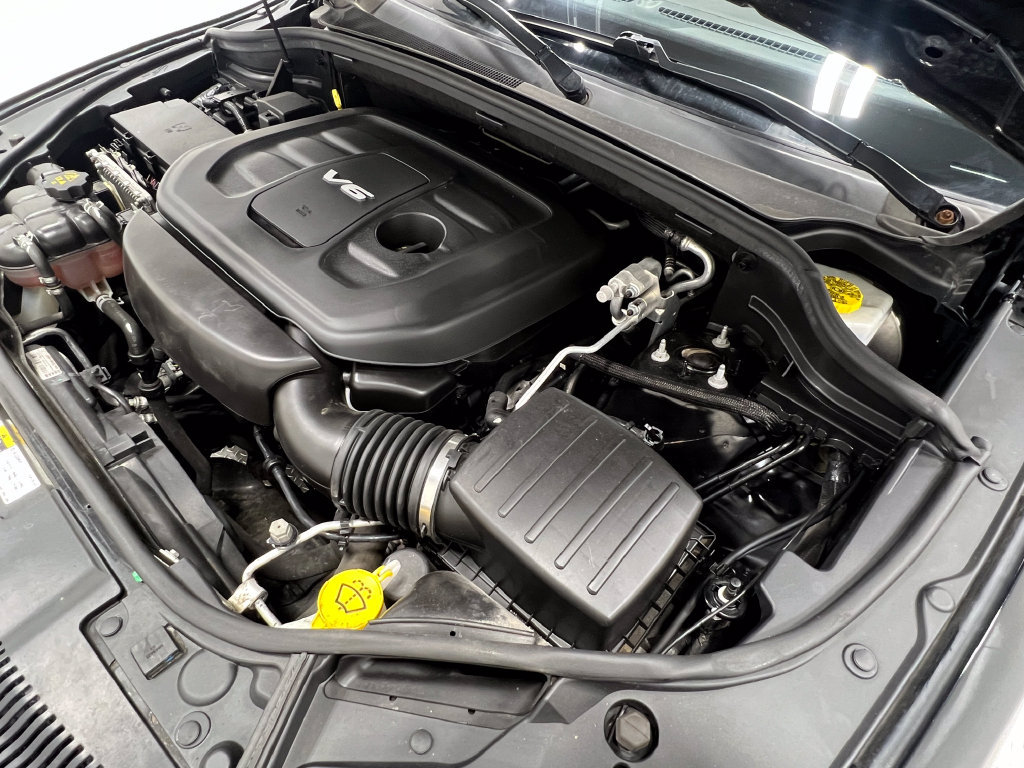 Used 2018 Dodge Durango GT AWD/4WD image 29