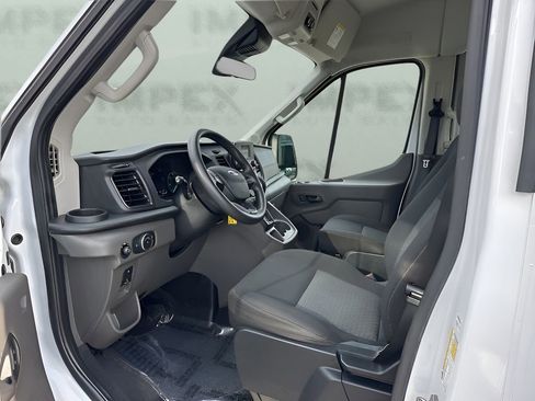 Used 2021 Ford Transit 350 XLT RWD image 9