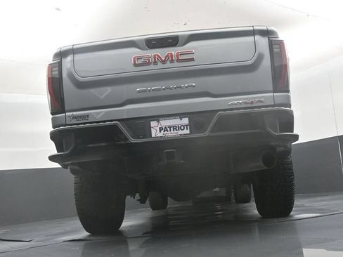 Used 2025 GMC Sierra 2500 AT4X AWD/4WD image 42