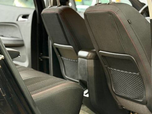 Used 2017 Chevrolet Equinox LT image 7