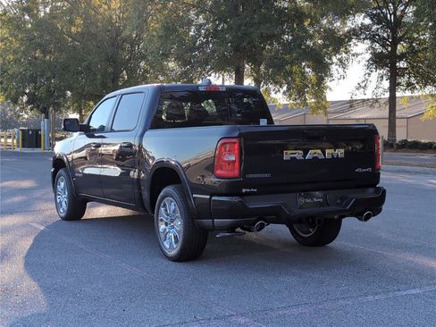 New 2026 RAM 1500 Big Horn AWD/4WD image 3