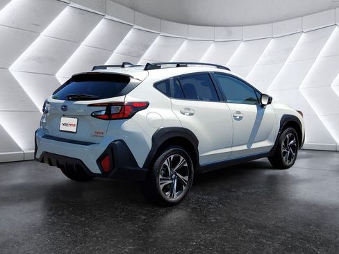 Used 2024 Subaru Crosstrek 2.0i Premium AWD/4WD image 4