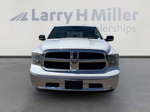 Used 2017 RAM 1500 Classic SLT RWD image 8