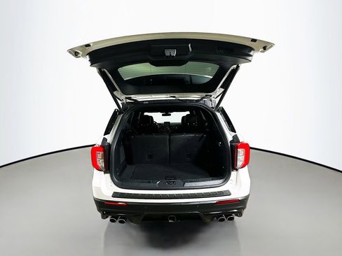 Used 2020 Ford Explorer ST w/ ST Street Pack image 36