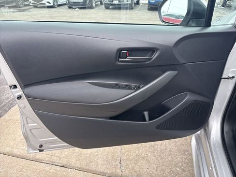Used 2022 Toyota Corolla LE image 20