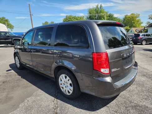 Used 2016 Dodge Grand Caravan SE w/ Quick Order Package 29E SE FWD image 7