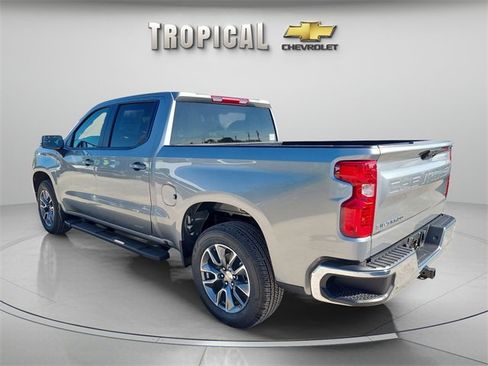 New 2026 Chevrolet Silverado 1500 LT image 3