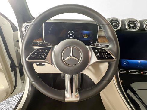 Certified 2023 Mercedes-Benz GLC 300 4MATIC image 11
