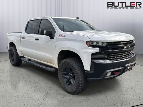 Used 2021 Chevrolet Silverado 1500 LT Trail Boss w/ Convenience Package II image 5