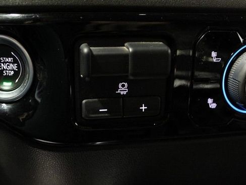 Used 2022 Chevrolet Silverado 1500 LT w/ All Star Edition Plus AWD/4WD image 26