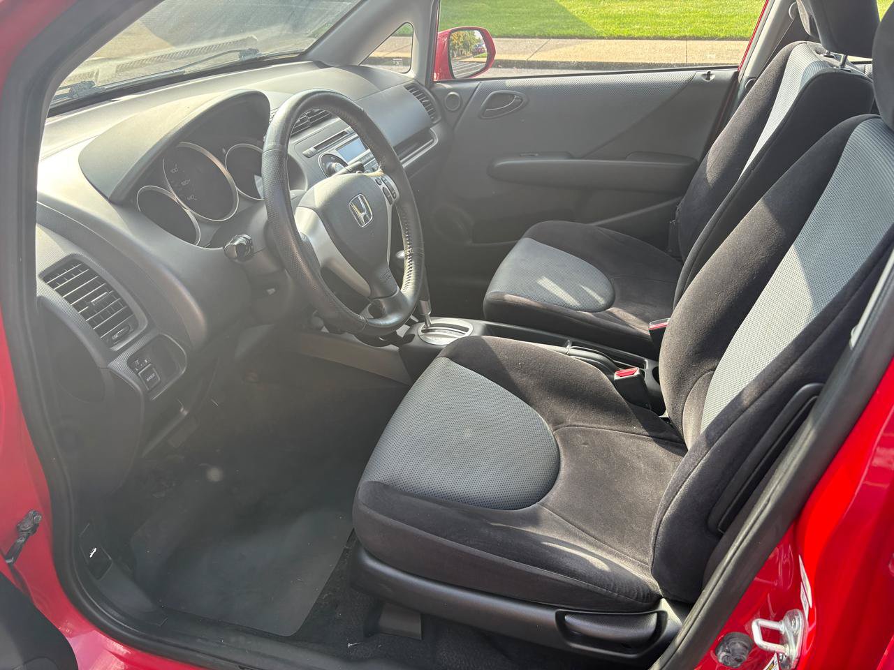 Used 2007 Honda Fit Sport image 9
