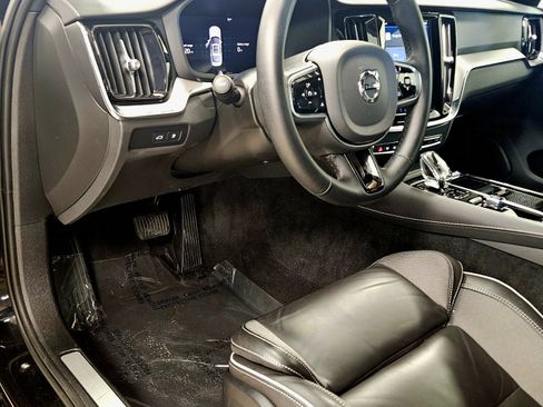 Used 2024 Volvo S60 T8 Plus w/ Climate Package image 40