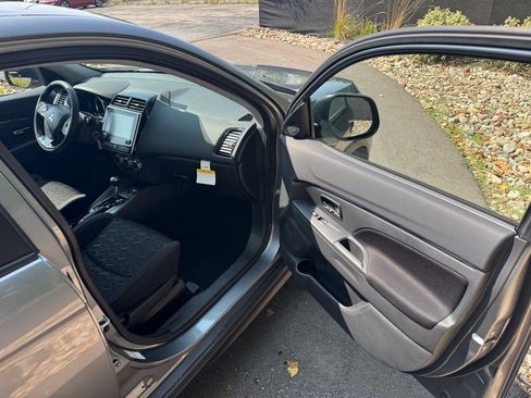 New 2025 Mitsubishi Outlander Sport LE image 11