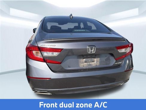 Used 2018 Honda Accord Sport image 11
