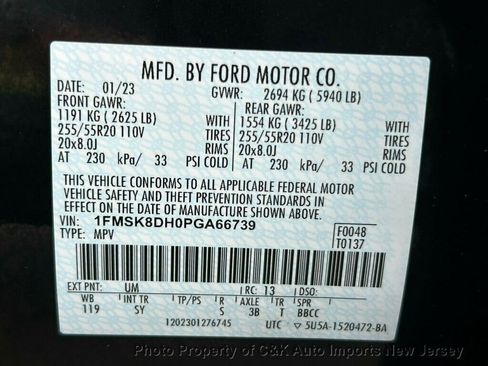 Used 2023 Ford Explorer XLT w/ Equipment Group 202A AWD/4WD image 71