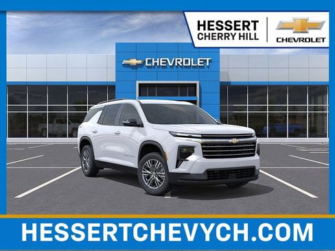 New 2026 Chevrolet Traverse LT FWD image 1
