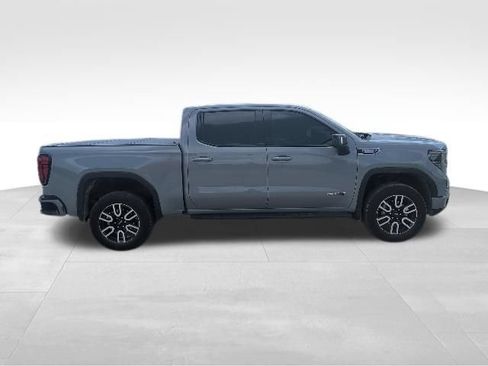 Used 2025 GMC Sierra 1500 AT4 w/ AT4 Premium Package AWD/4WD image 2