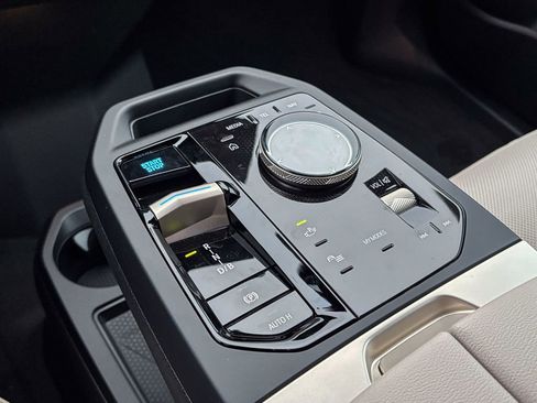 Used 2026 BMW iX xDrive45 image 26