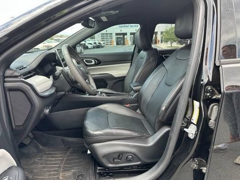 Used 2023 Jeep Compass Limited AWD/4WD image 20