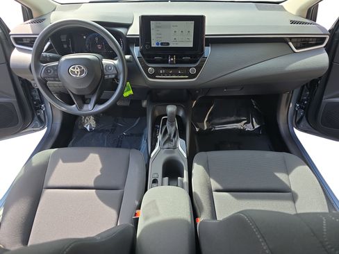Used 2026 Toyota Corolla LE image 9