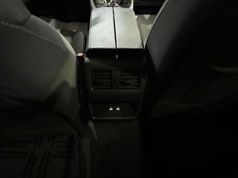 Certified 2025 Nissan Rogue SV AWD/4WD image 26