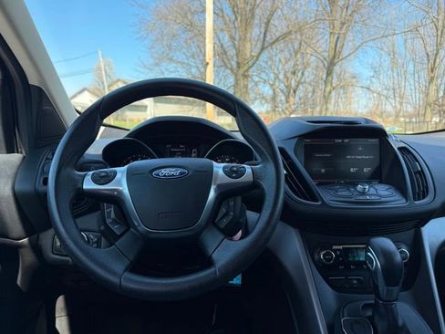 Used 2014 Ford Escape SE w/ Equipment Group 201A image 9