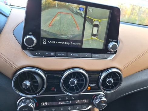 New 2025 Nissan Sentra SV w/ SV Premium Package image 24