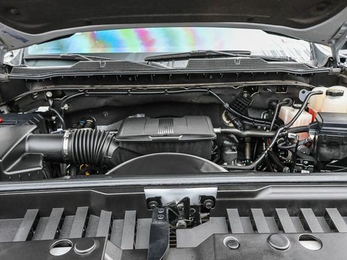 Used 2024 Chevrolet Silverado 2500 LTZ w/ LTZ Plus Package image 33