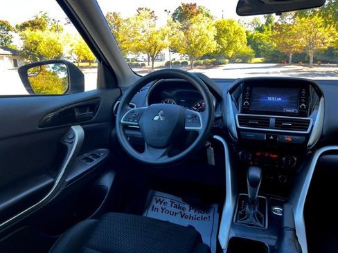 Used 2020 Mitsubishi Eclipse Cross ES image 36