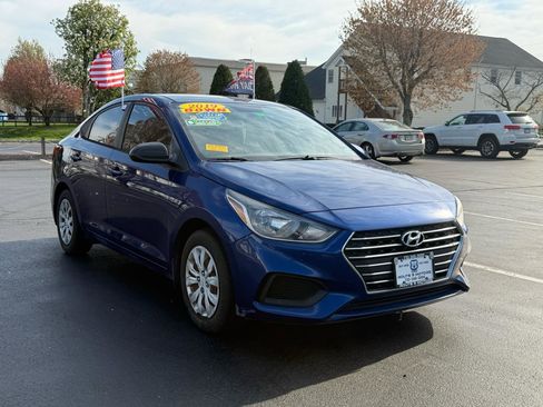 Used 2019 Hyundai Accent SE FWD image 4