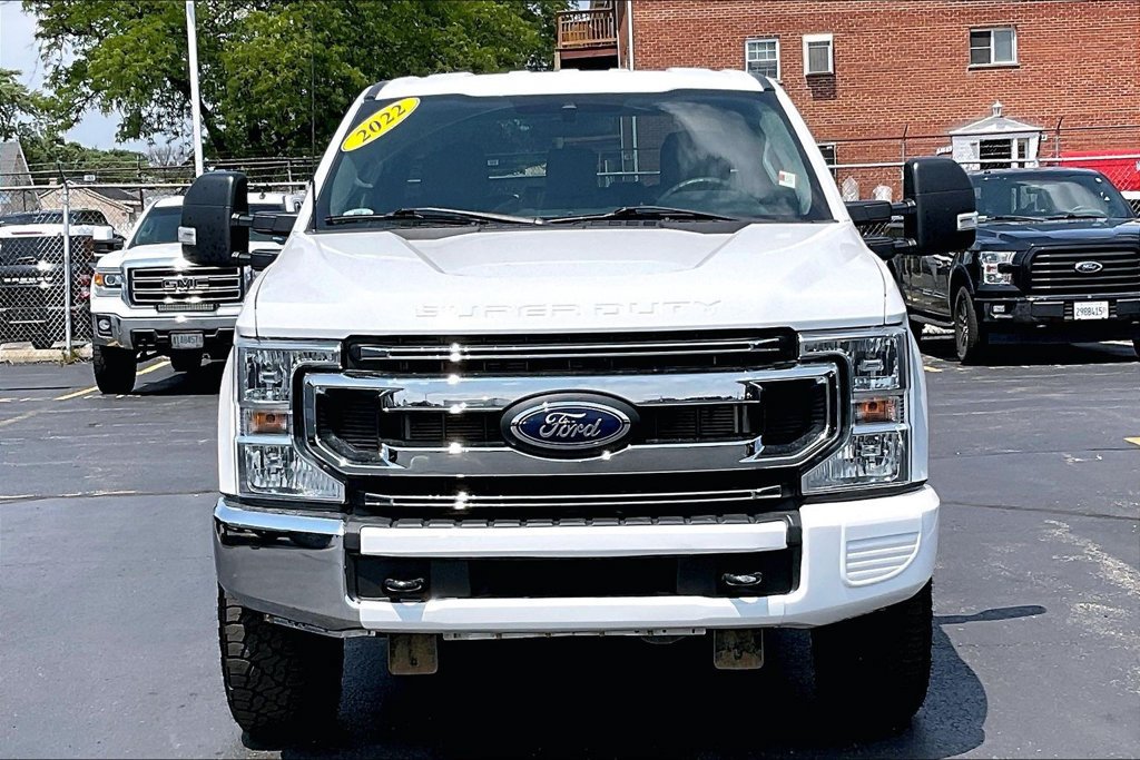 Certified 2022 Ford F250 XLT AWD/4WD image 2